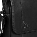 bolsa-carteiro-com-aba-couro-bulls-preto-sestini-030588-01-detalhe