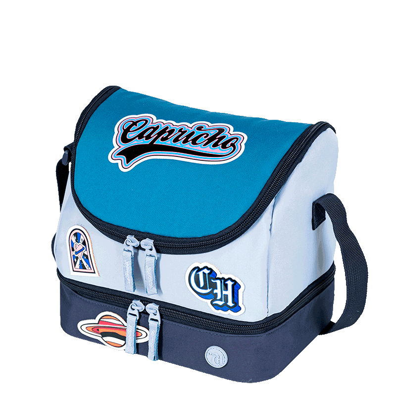 lancheira-2-comaprtimentos-capricho-class-cosmic-patches-sestini-076227-04-esquerdo.png