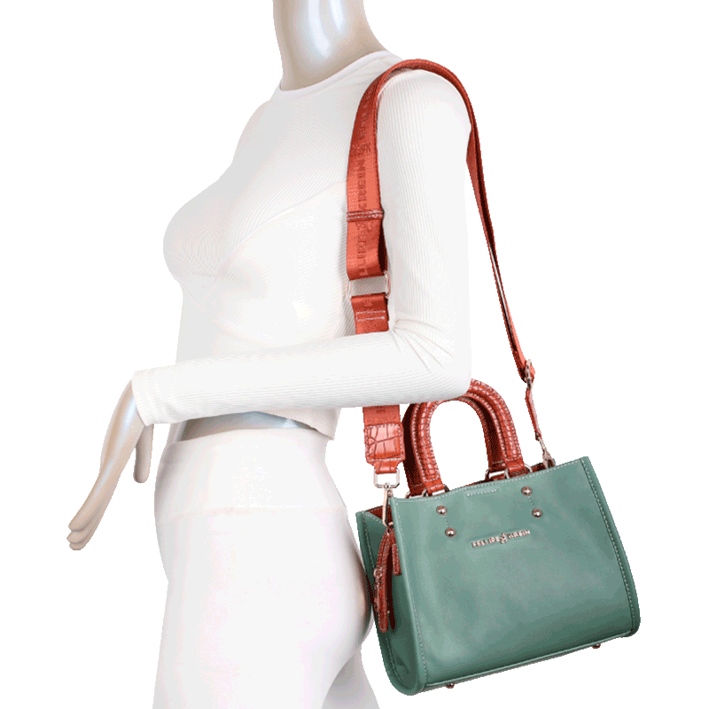 bolsa-satchel-m-fellipe-krein-ss23-croco-fk604-verde-sestini-920088-06-detalhe2.png