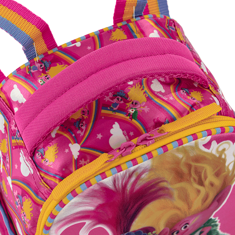 lancheira-especial-trolls-x-sisrtes-colorido-sestini-066243-00-detalhe-4