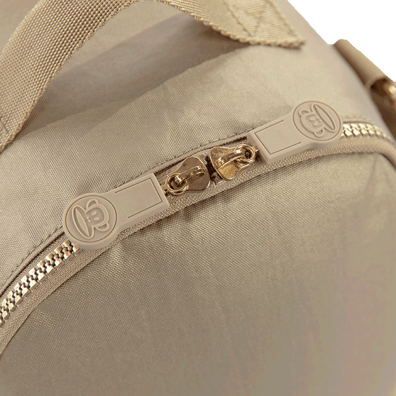lancheira-g-paul-frank-metalica-light-gold-sestini-076040-21-detalhe-1