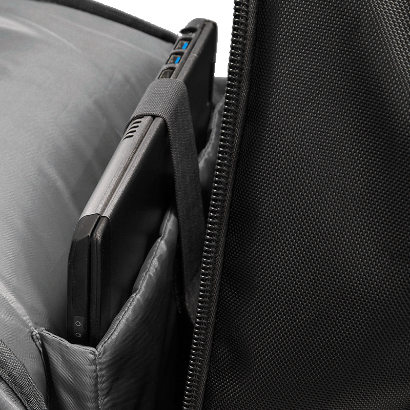 mochila-carrinho-mega-rodas-evolution-dark-division-sestini-075973-01-detalhe-1